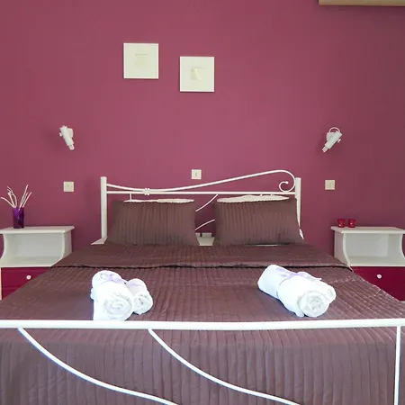 Roseberry アパートホテル ファリラキ