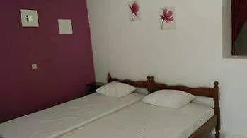 アパートホテル Roseberry 4*