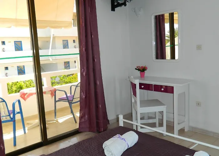 Hotel de apartamente Roseberry 4*