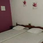 Hotel apartamentowy Roseberry 4*