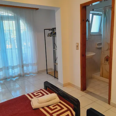 Roseberry Aparthotel 4*