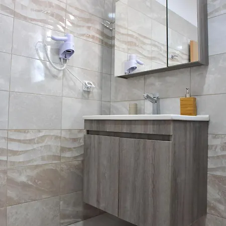 Roseberry פליראקי