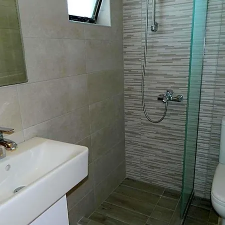 Ξενοδοχείο με διαμερίσματα Roseberry 4*