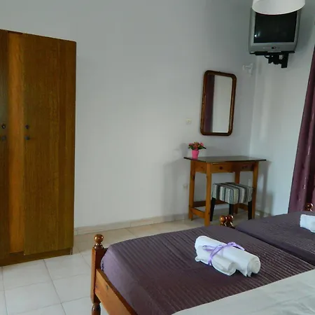 Roseberry Aparthotel 2*